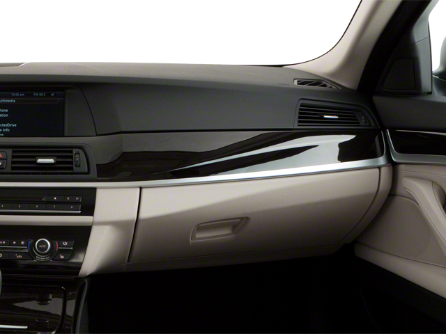 2011 BMW 5 Series 550i