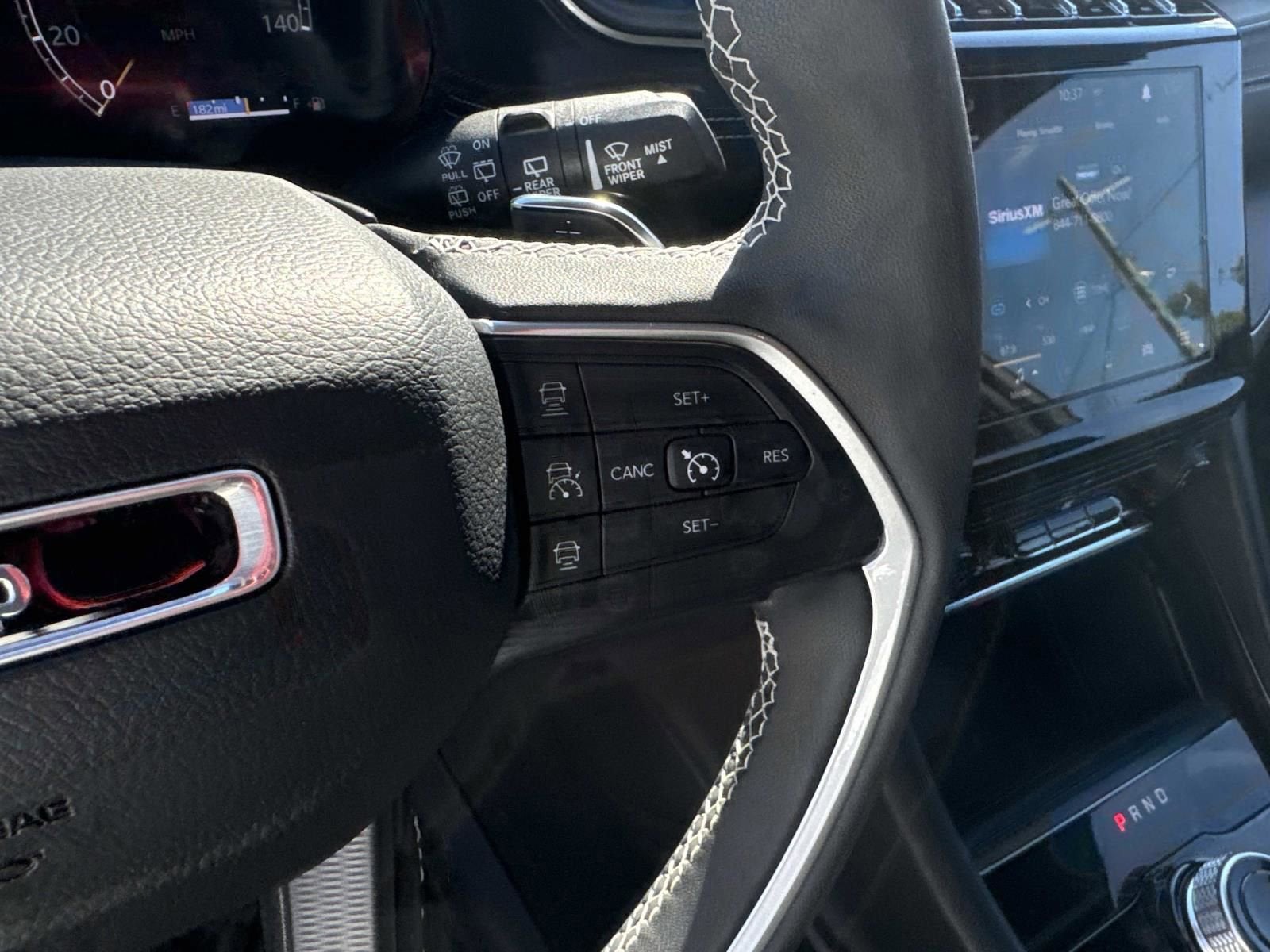 2024 Jeep Grand Cherokee L Laredo