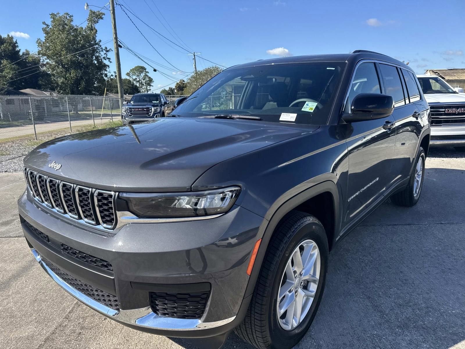 2024 Jeep Grand Cherokee L Laredo
