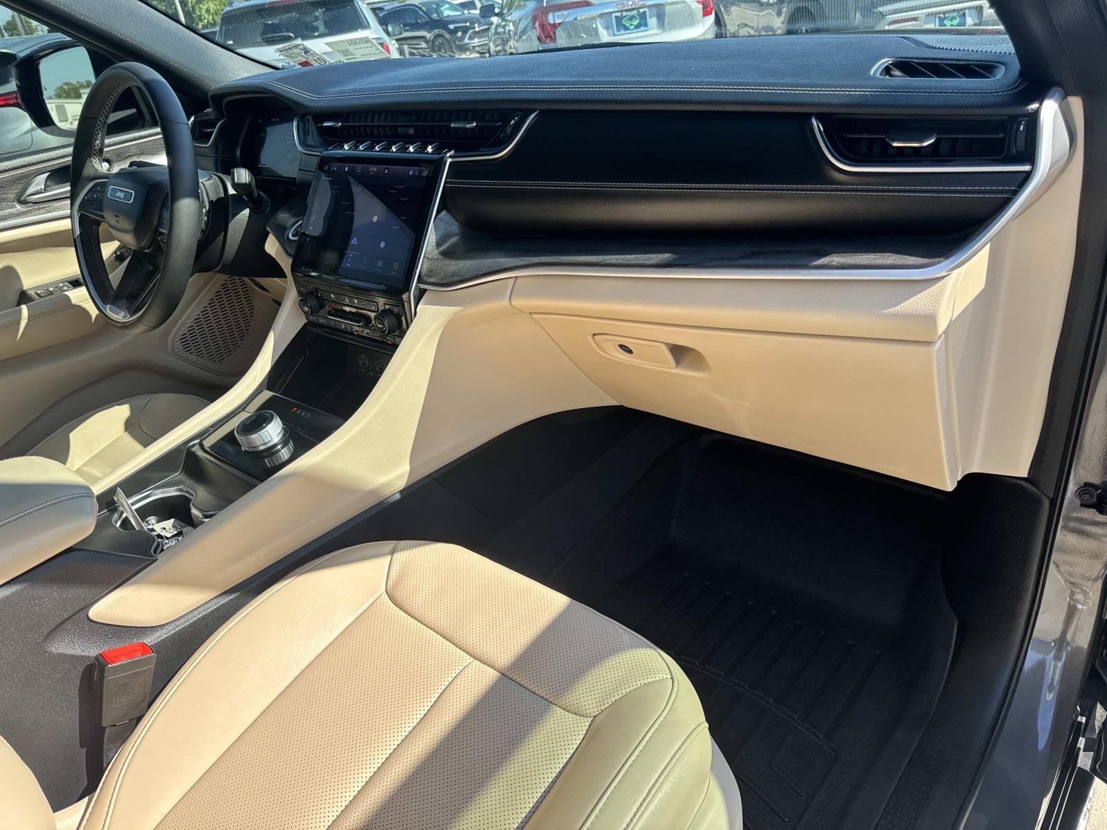2024 Jeep Grand Cherokee L Limited 4x2