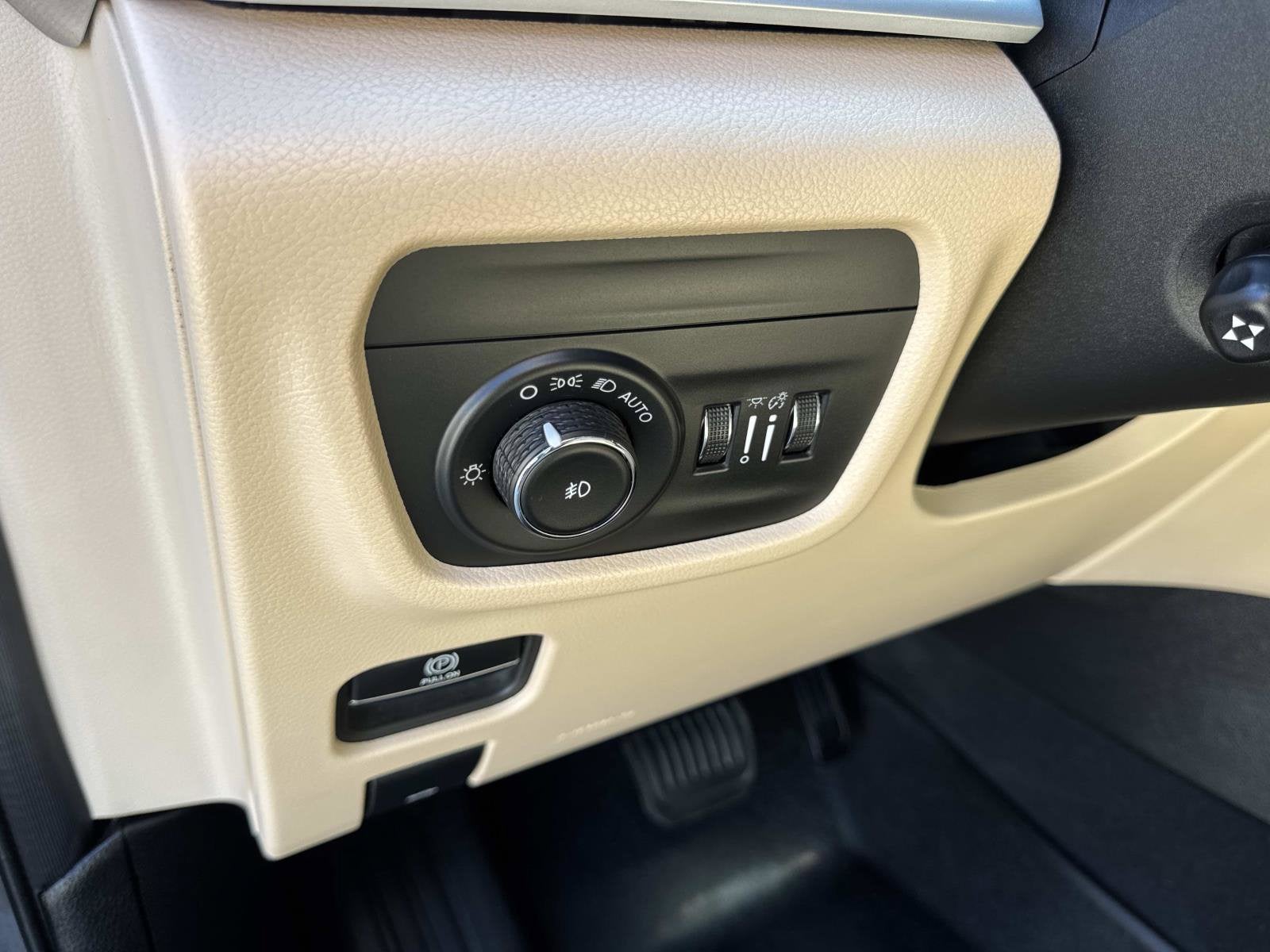 2024 Jeep Grand Cherokee L Limited 4x2