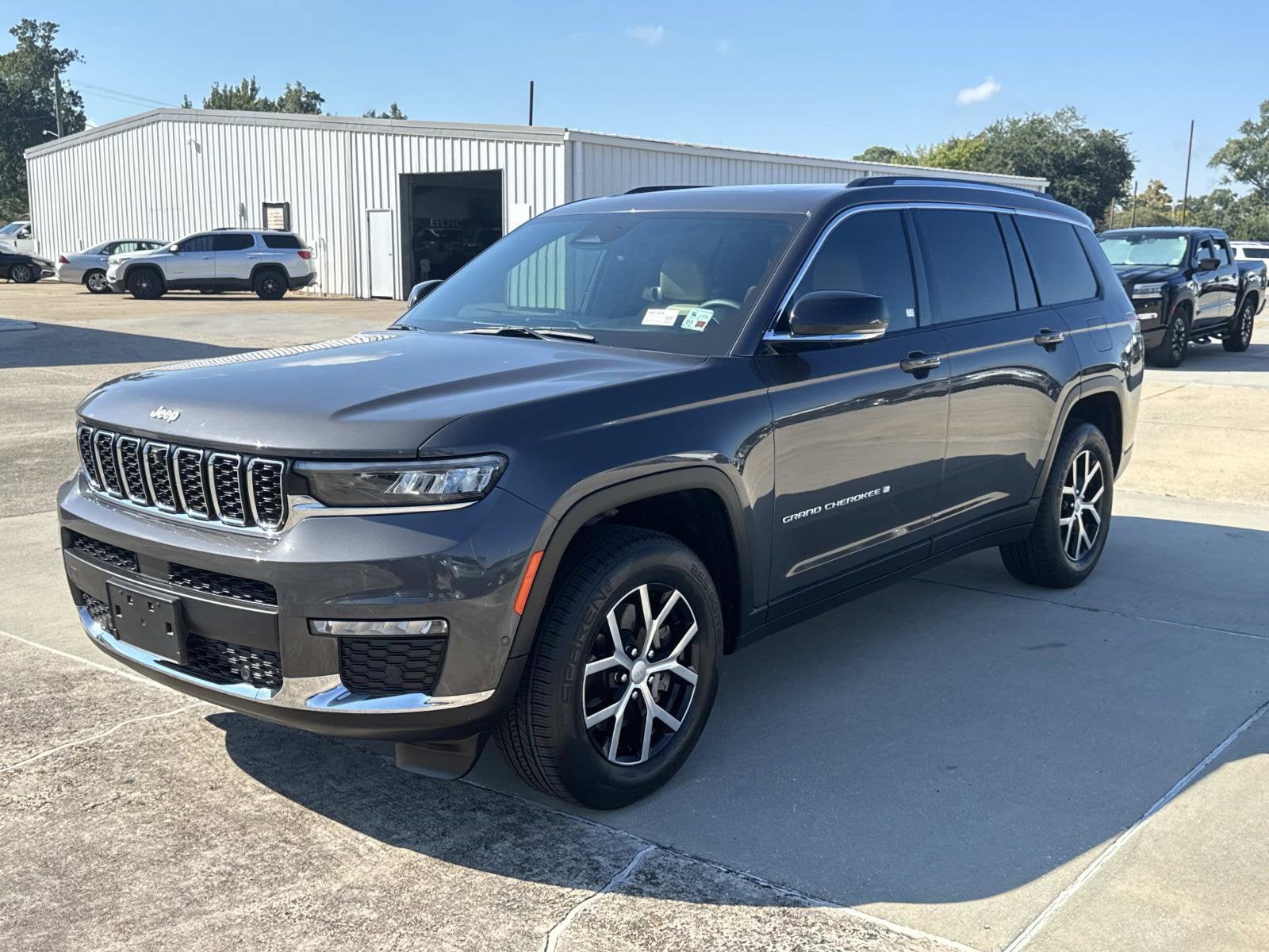 2024 Jeep Grand Cherokee L Limited 4x2