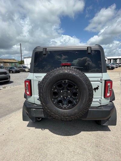 2023 Ford Bronco Base