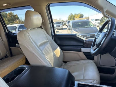 2017 Ford Super Duty F-250 SRW Lariat