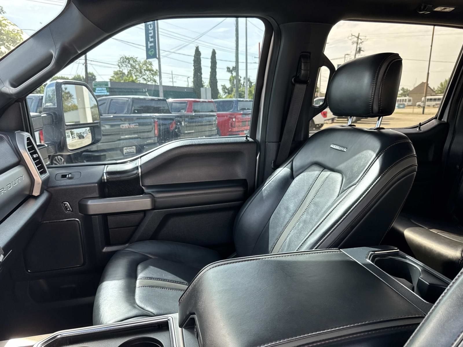 2022 Ford F-250 Platinum
