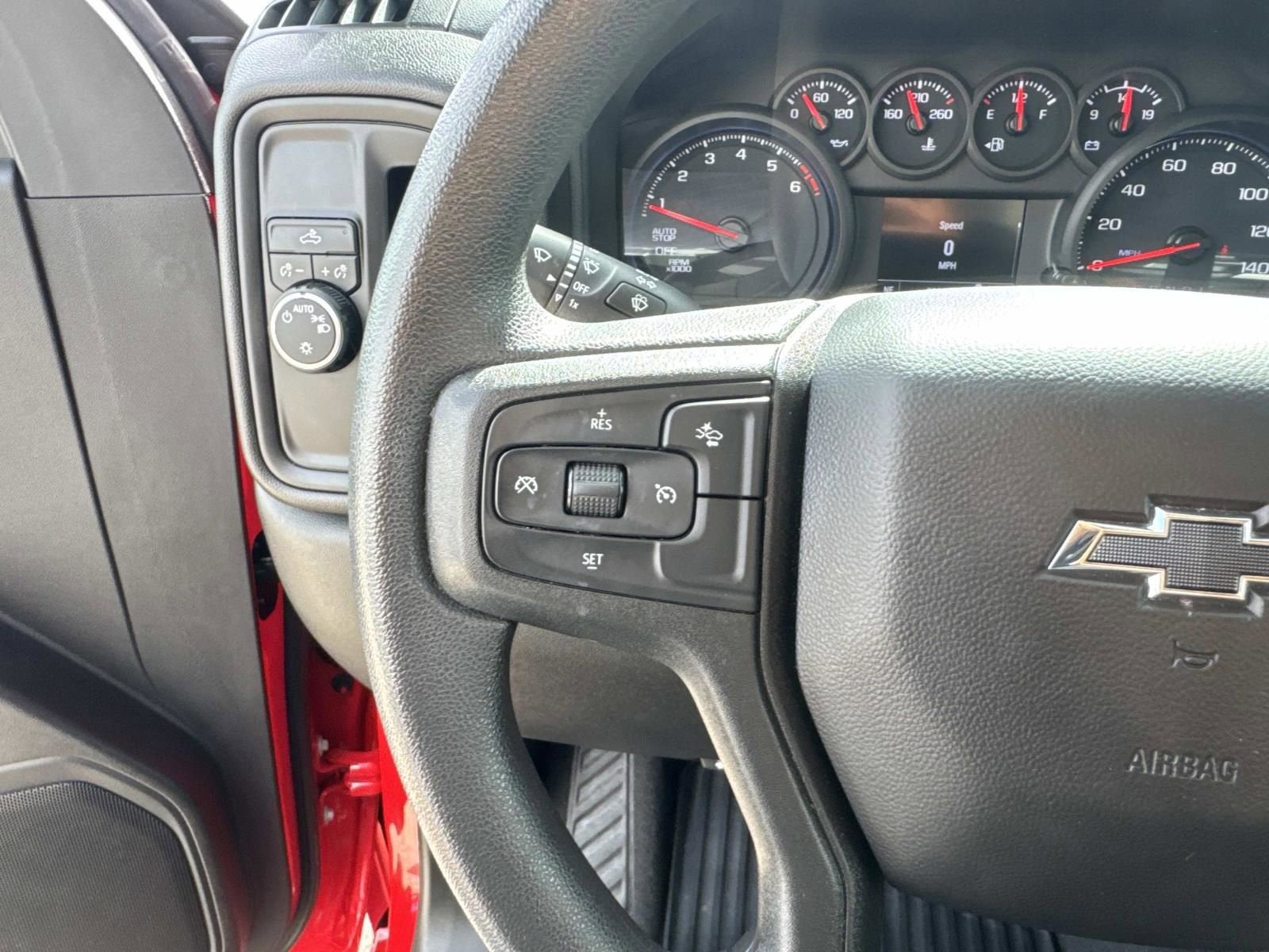 2023 Chevrolet Silverado 1500 Custom