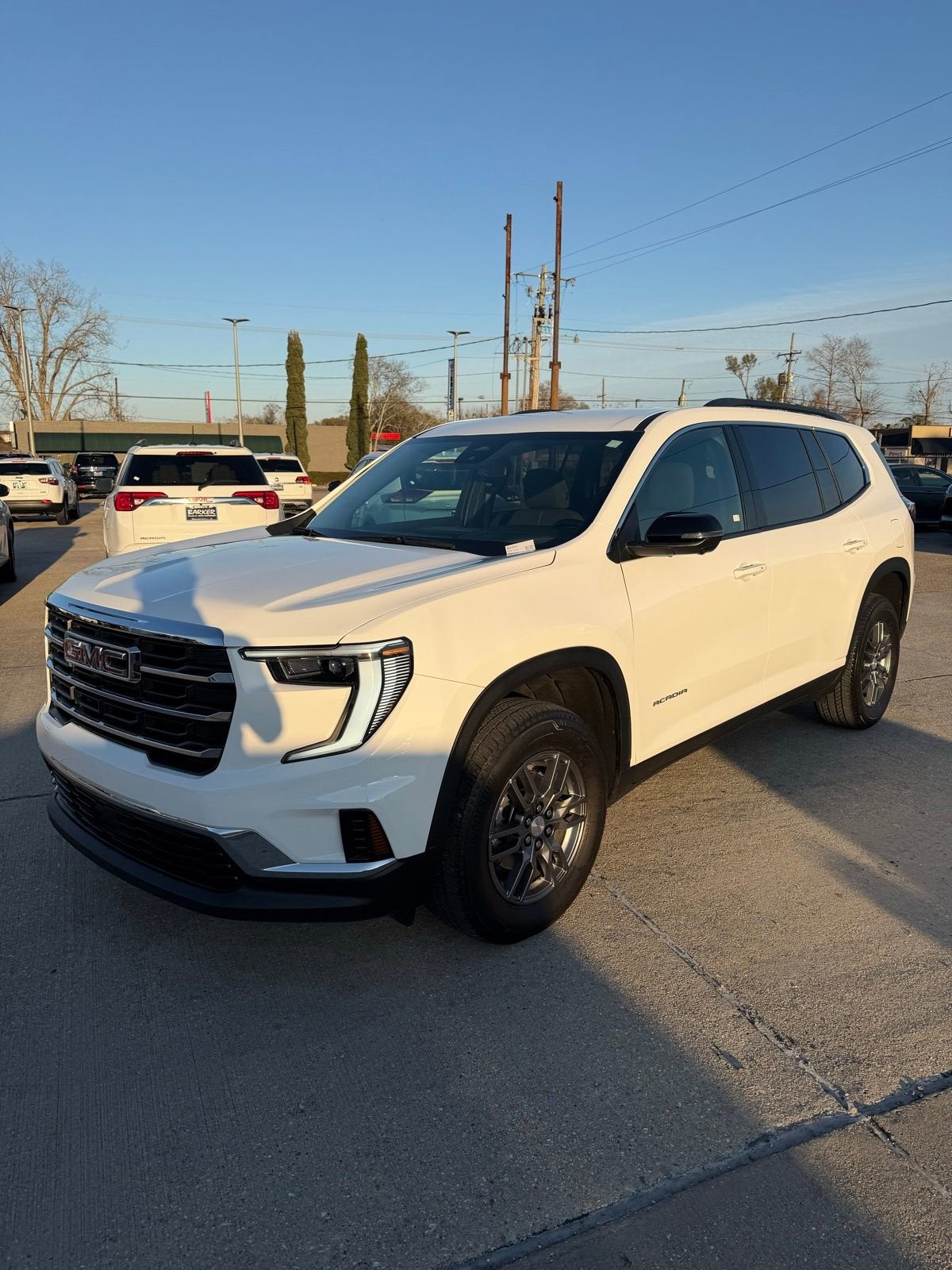 2025 GMC Acadia Elevation
