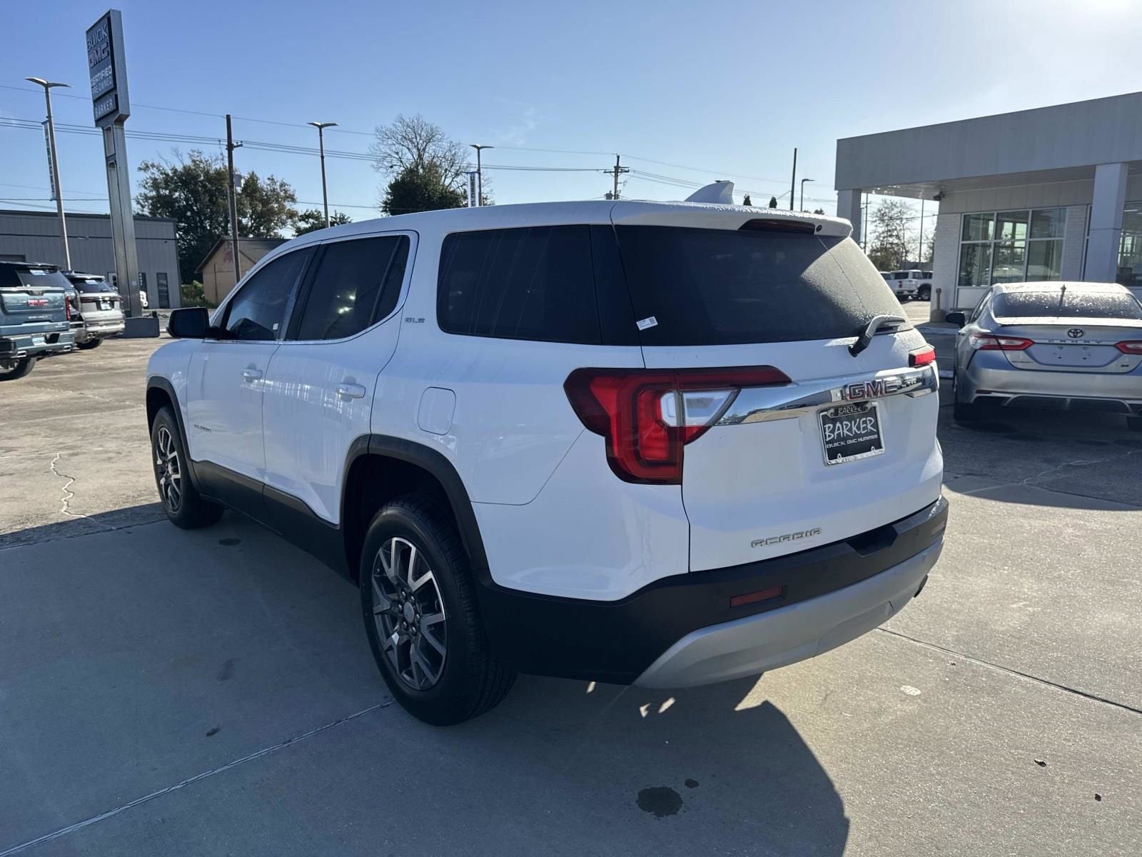 2020 GMC Acadia SLE