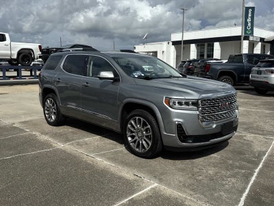 2023 GMC Acadia Denali