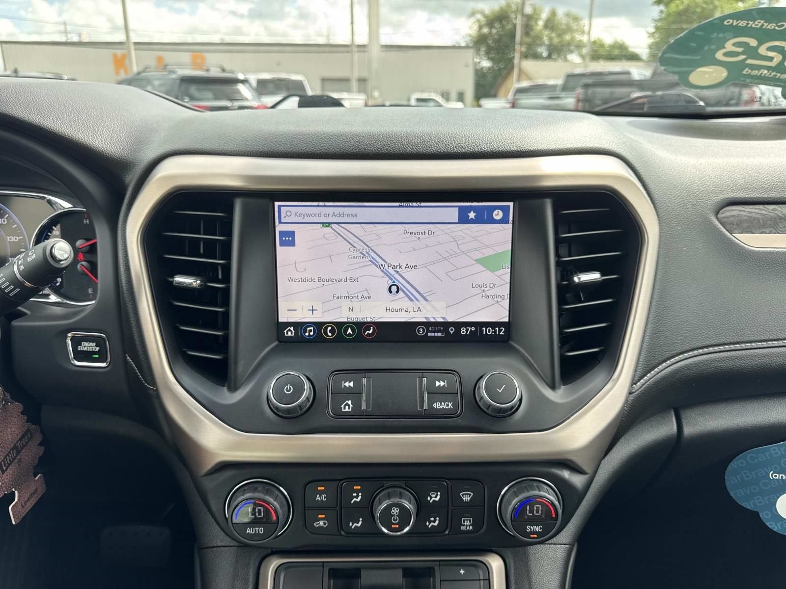2023 GMC Acadia Denali