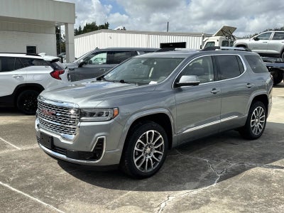 2023 GMC Acadia Denali