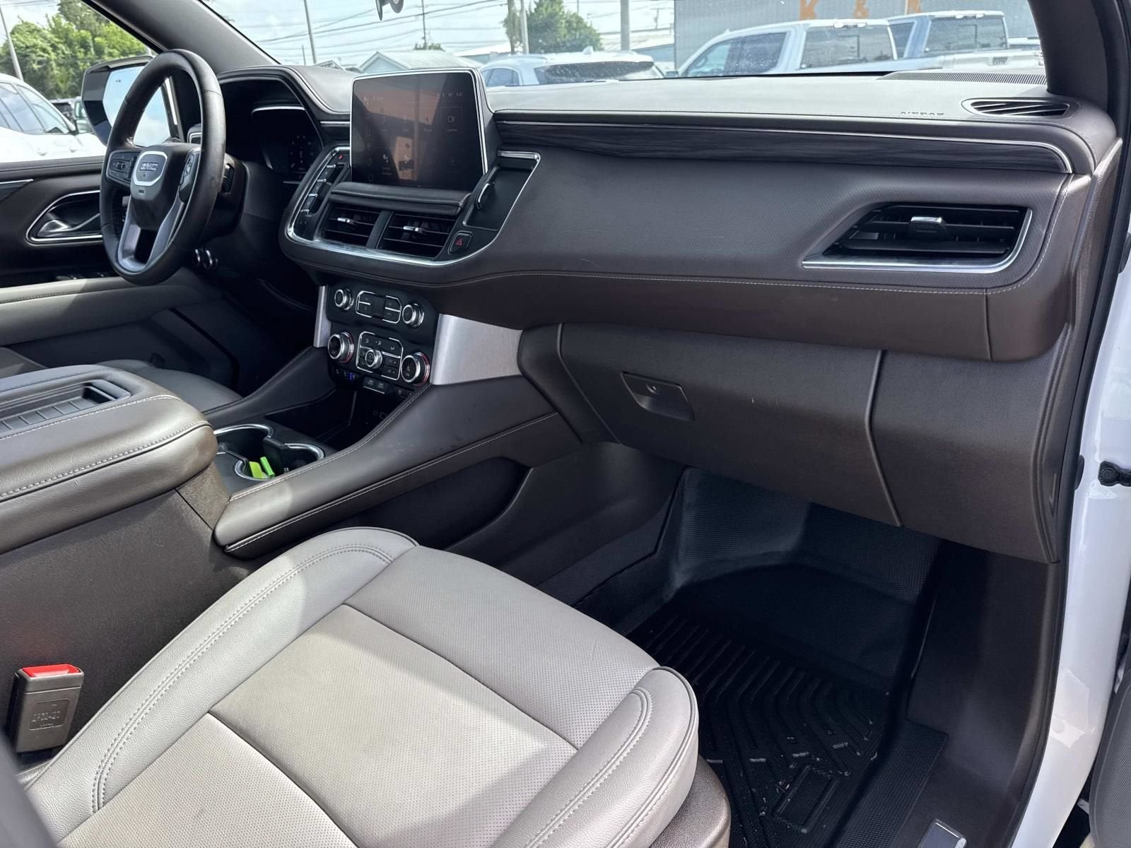 2024 GMC Yukon SLT
