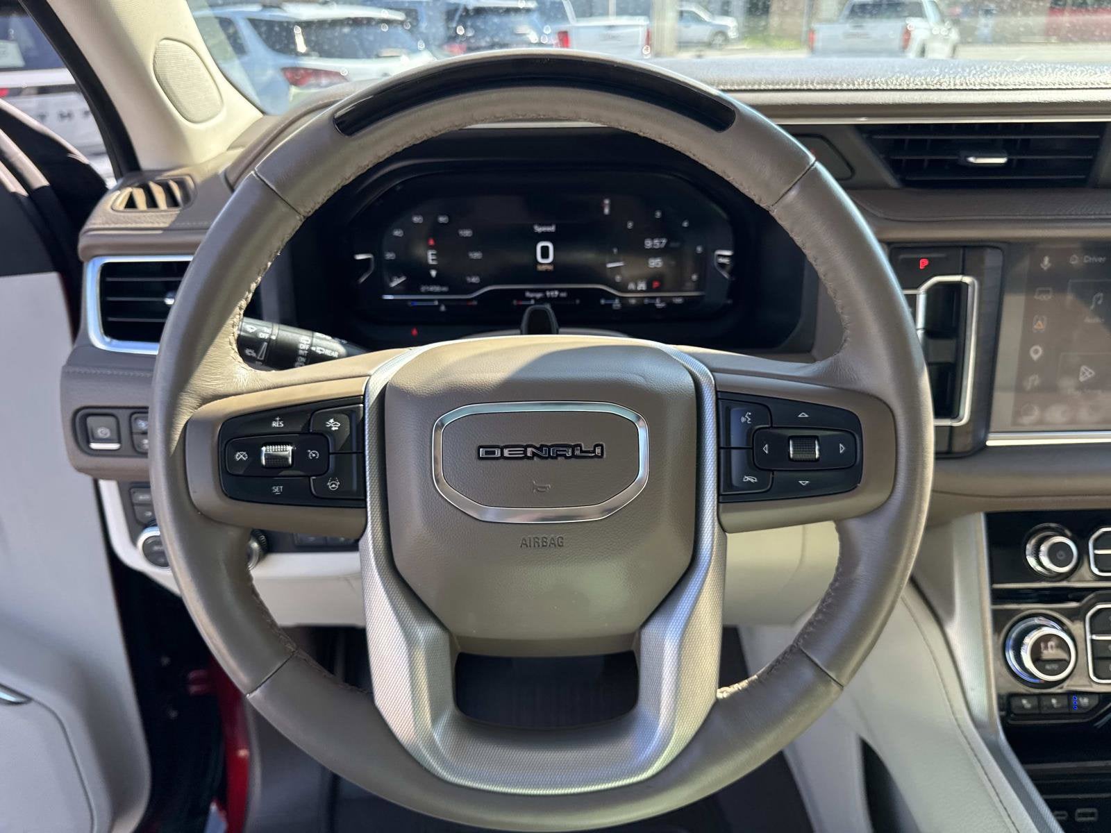 2023 GMC Yukon XL Denali