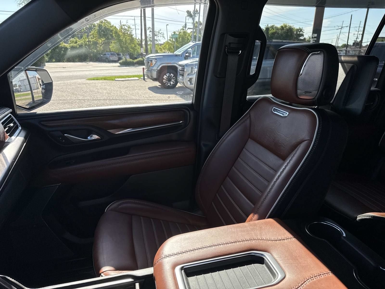 2023 GMC Yukon XL Denali Ultimate