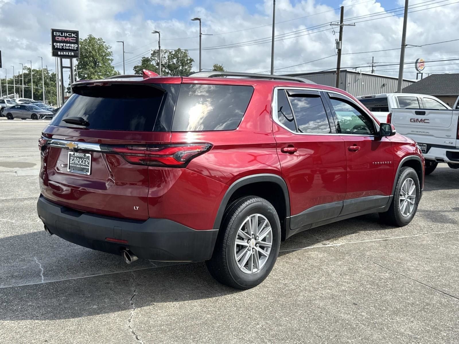 2022 Chevrolet Traverse LT Cloth