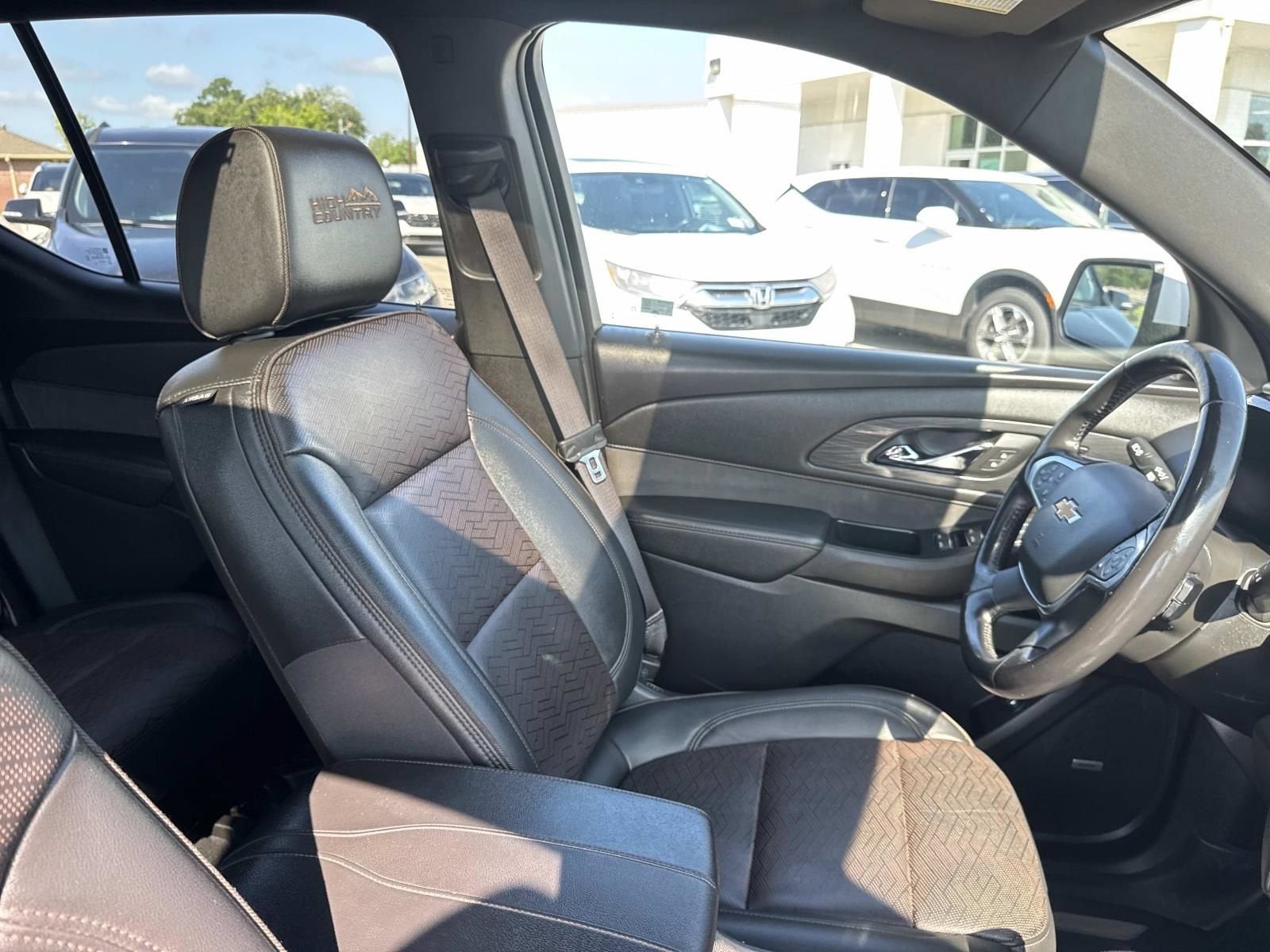 2022 Chevrolet Traverse High Country