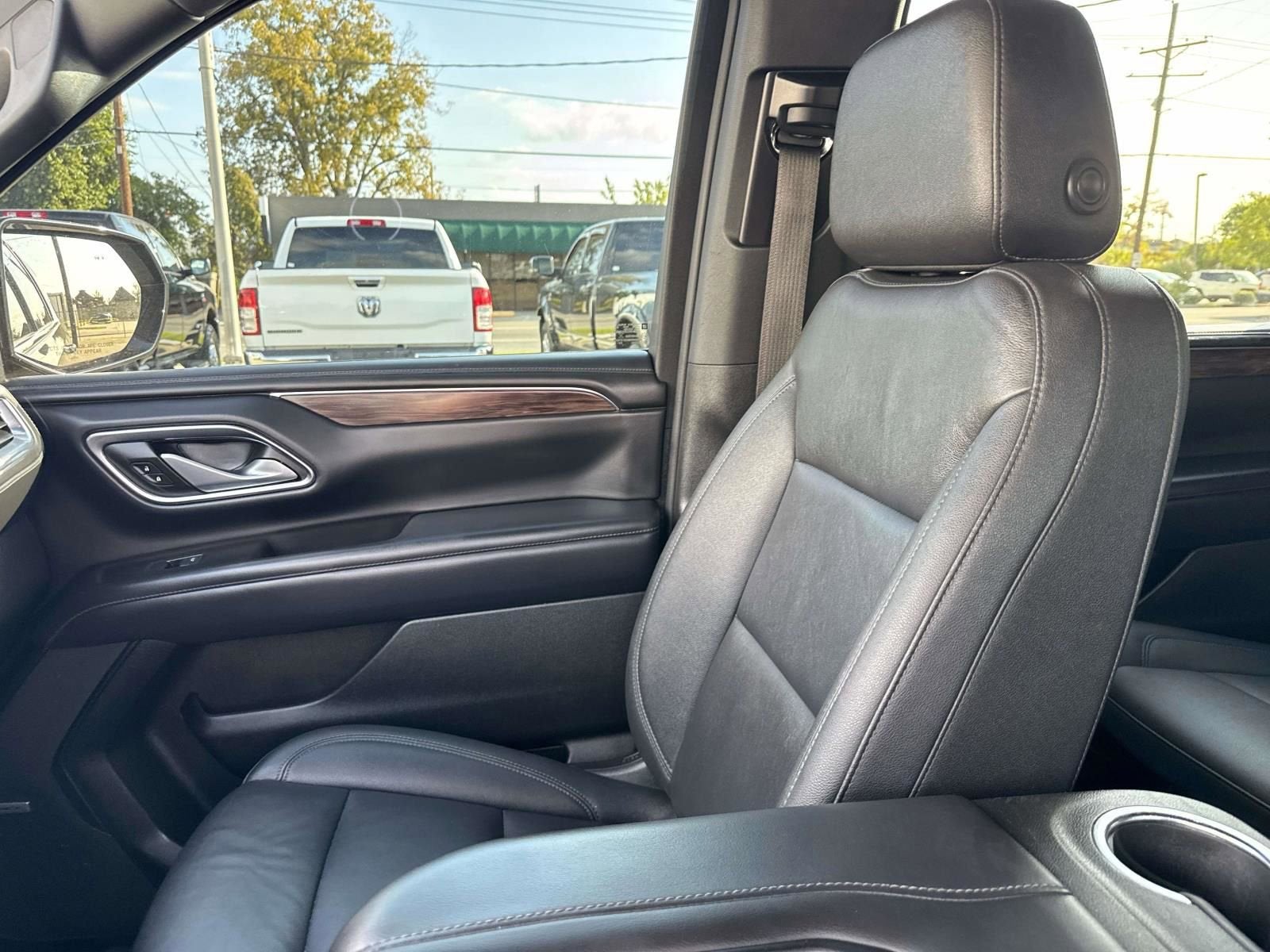 2022 Chevrolet Suburban LT