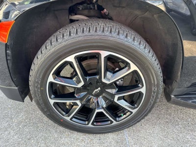 2022 Chevrolet Suburban LT