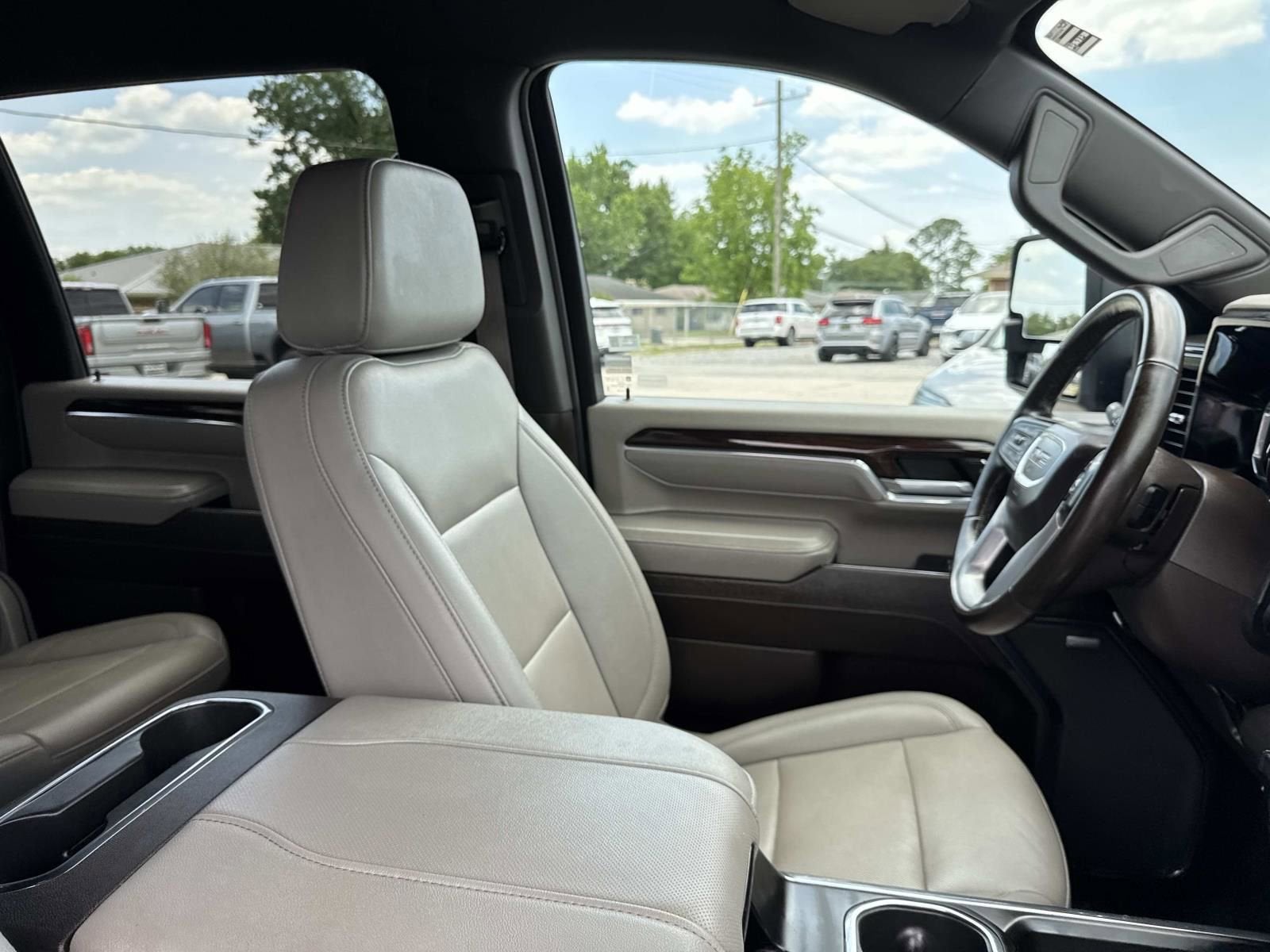 2024 GMC Sierra 2500 HD SLT