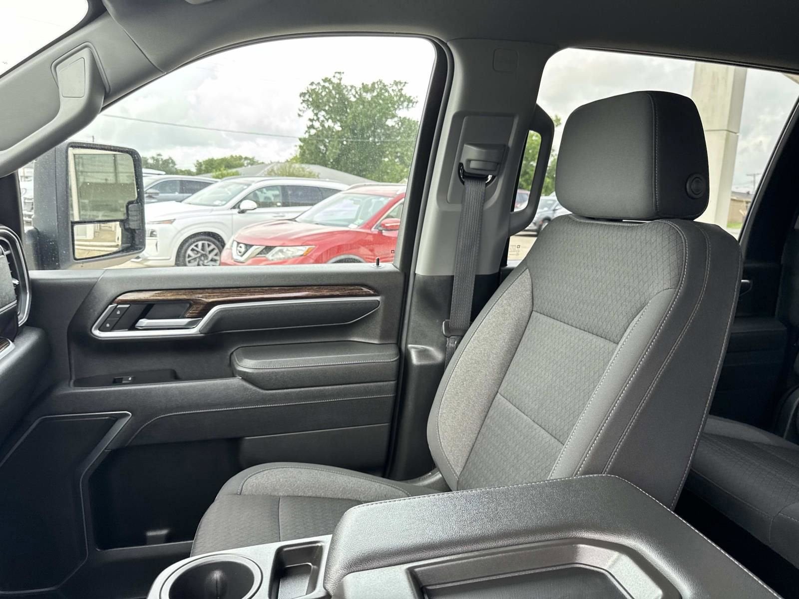 2025 GMC Sierra 2500 HD SLE