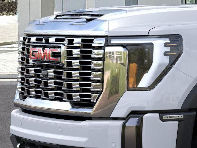 2026 GMC Sierra 3500 HD Denali DRW
