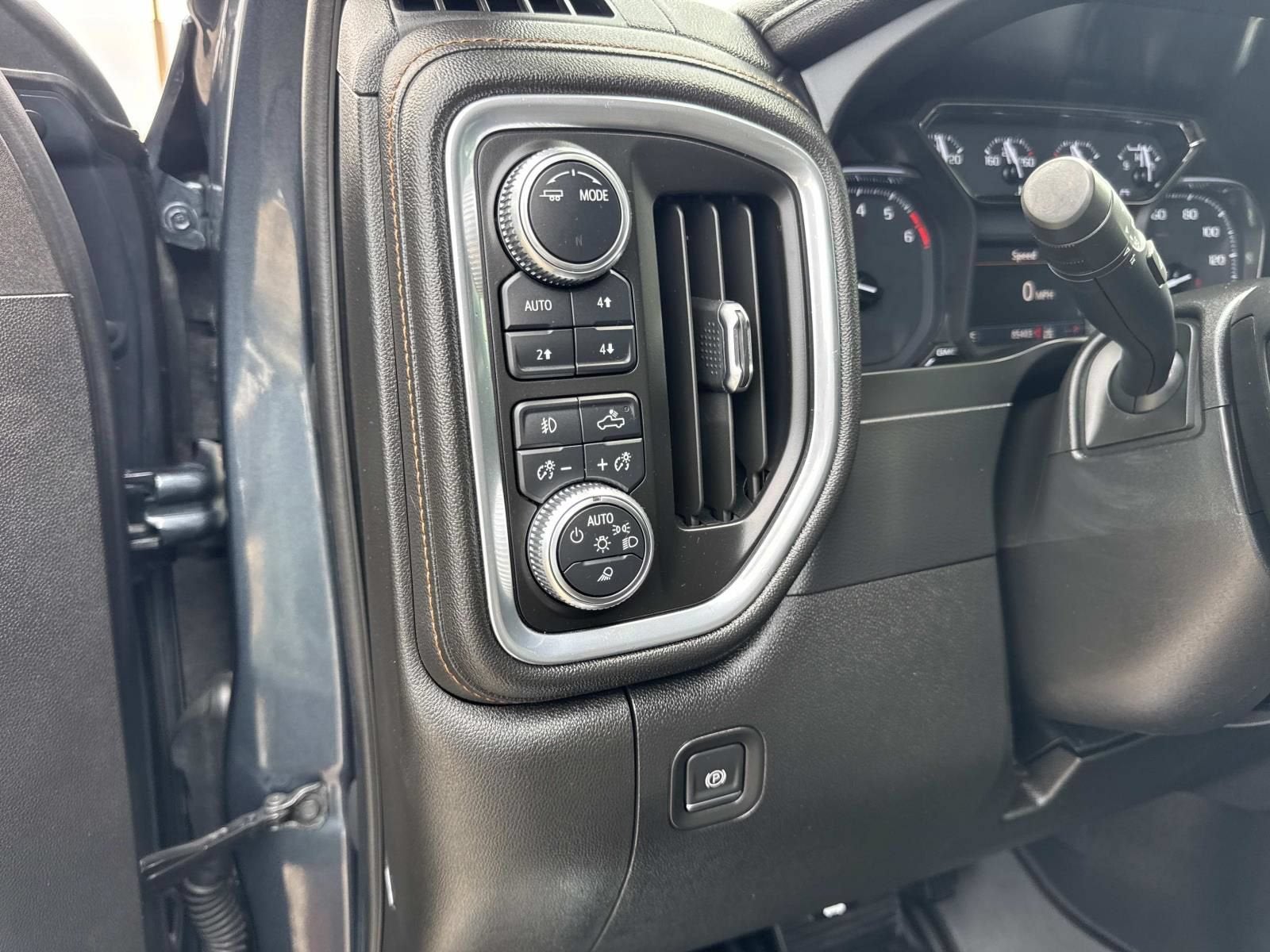 2021 GMC Sierra 1500 AT4