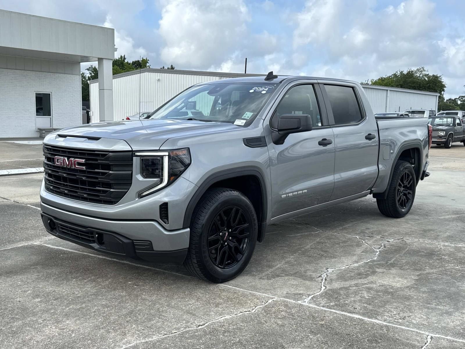 2024 GMC Sierra 1500 Pro