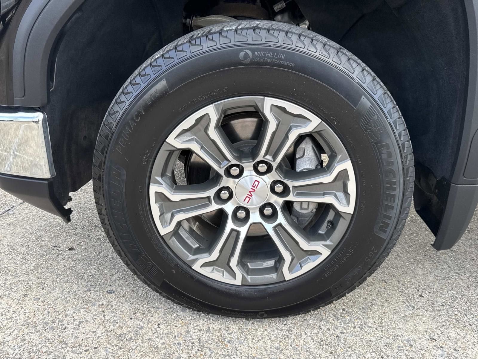 2025 GMC Sierra 1500 SLT