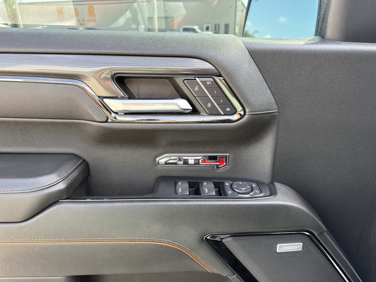 2023 GMC Sierra 1500 AT4