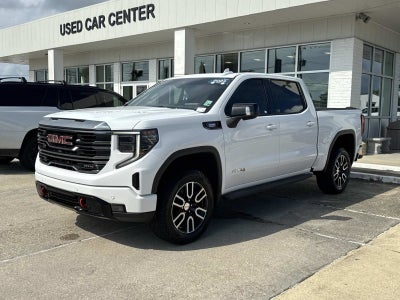 2023 GMC Sierra 1500 AT4