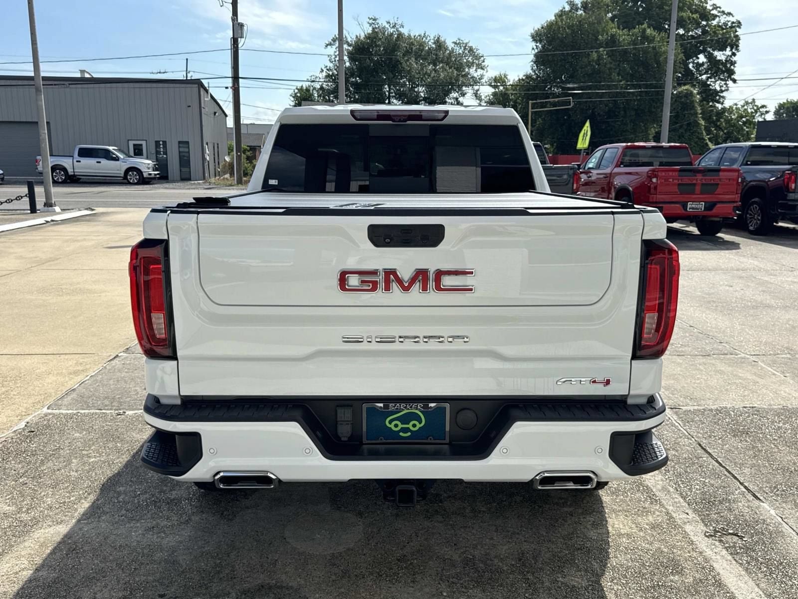 2023 GMC Sierra 1500 AT4