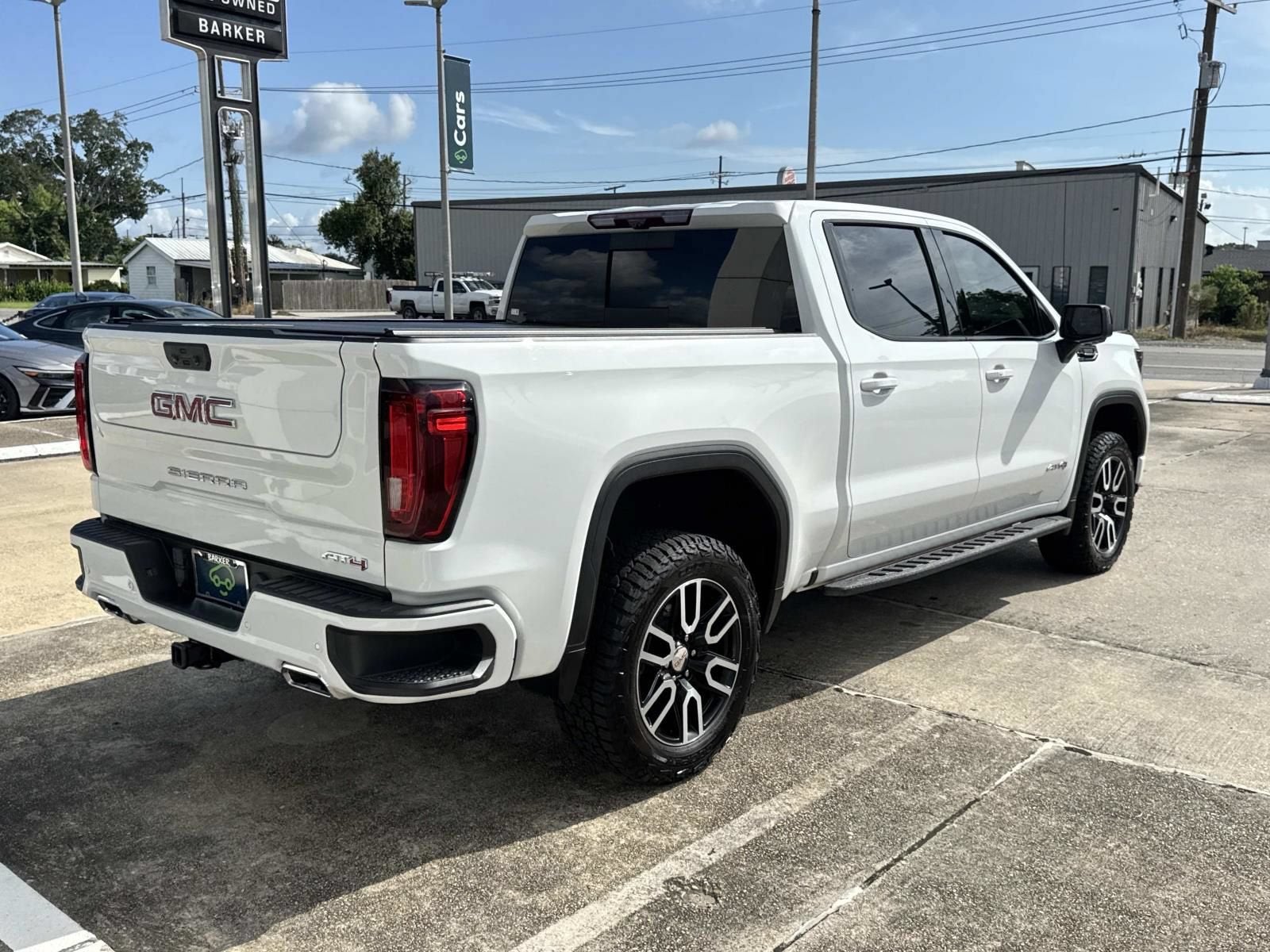 2023 GMC Sierra 1500 AT4