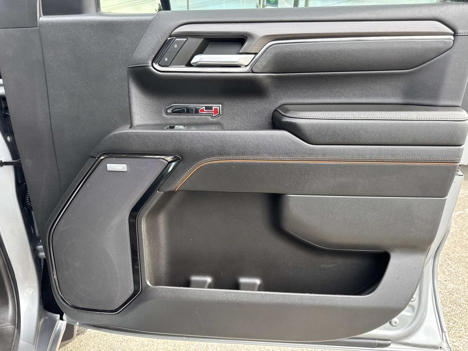 2023 GMC Sierra 1500 AT4