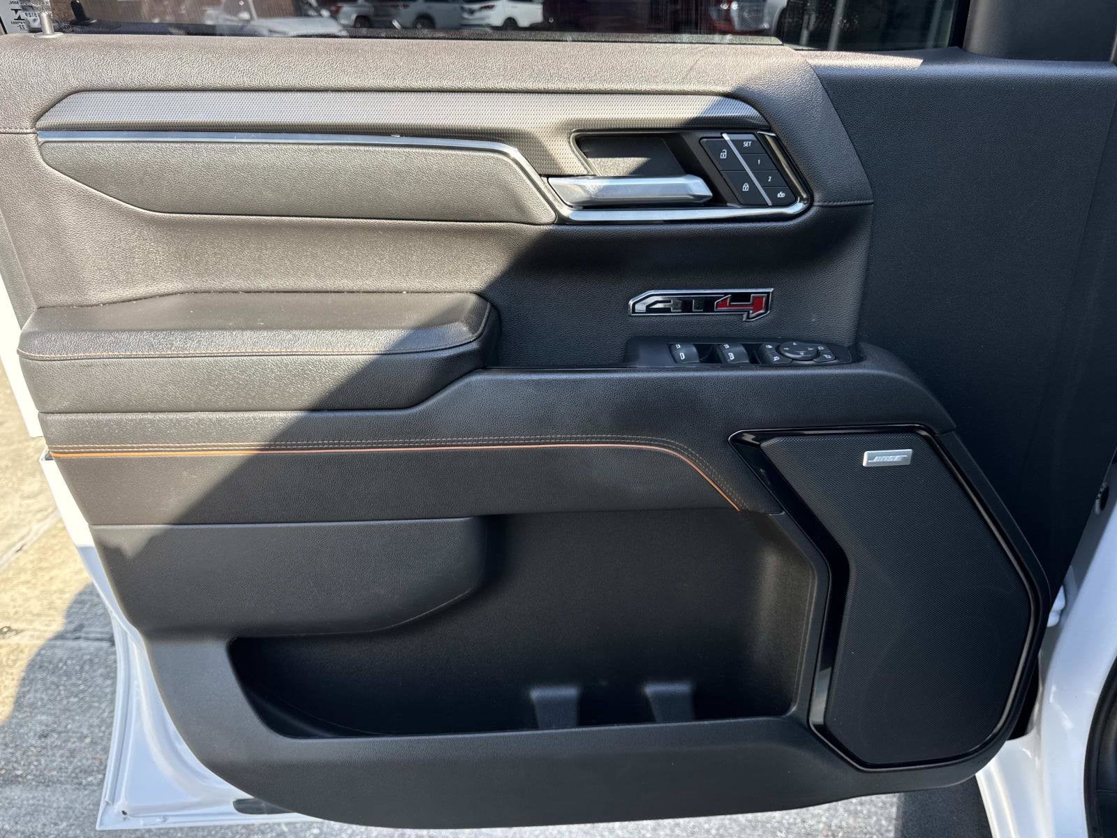 2023 GMC Sierra 1500 AT4