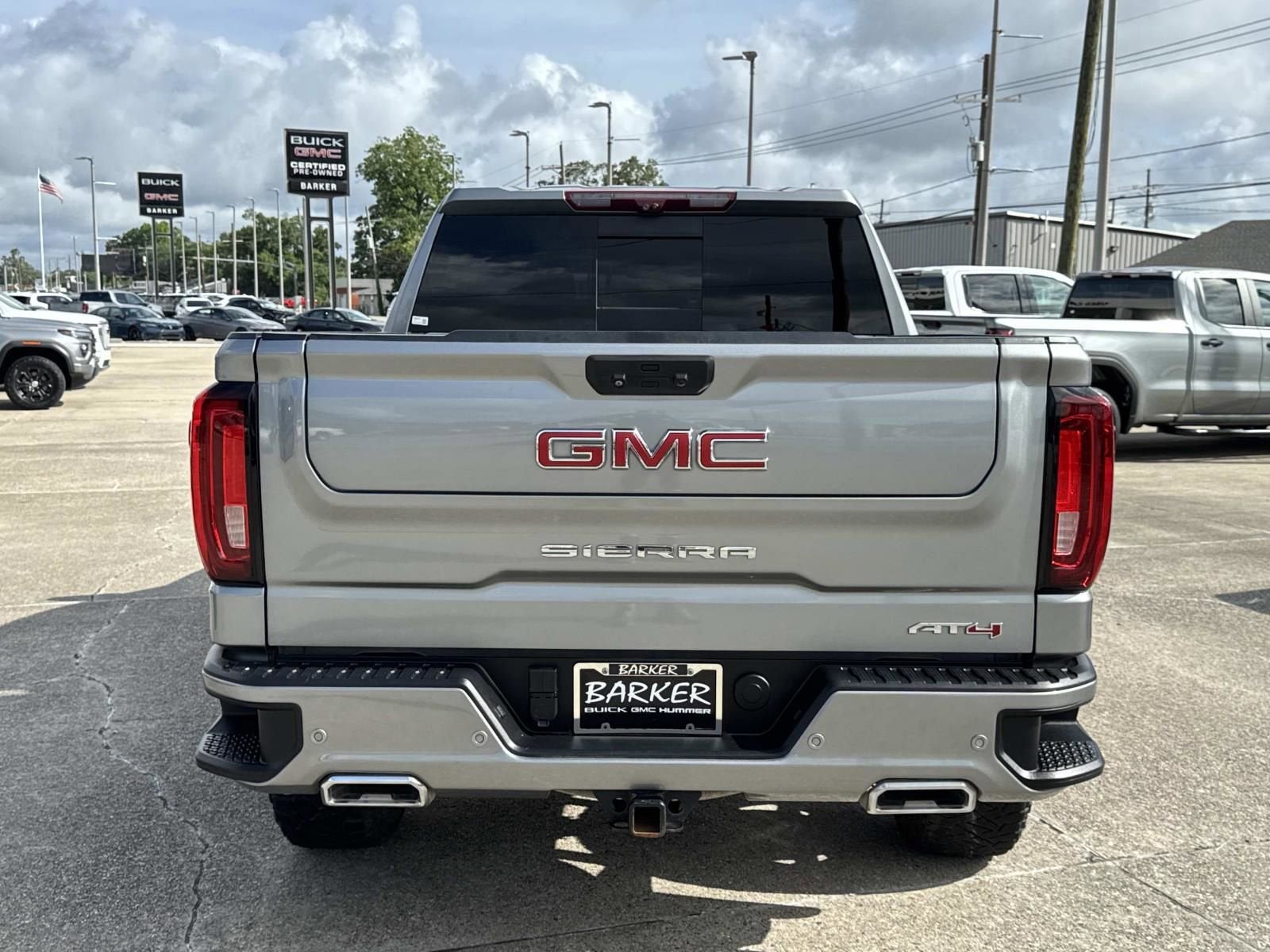 2023 GMC Sierra 1500 AT4