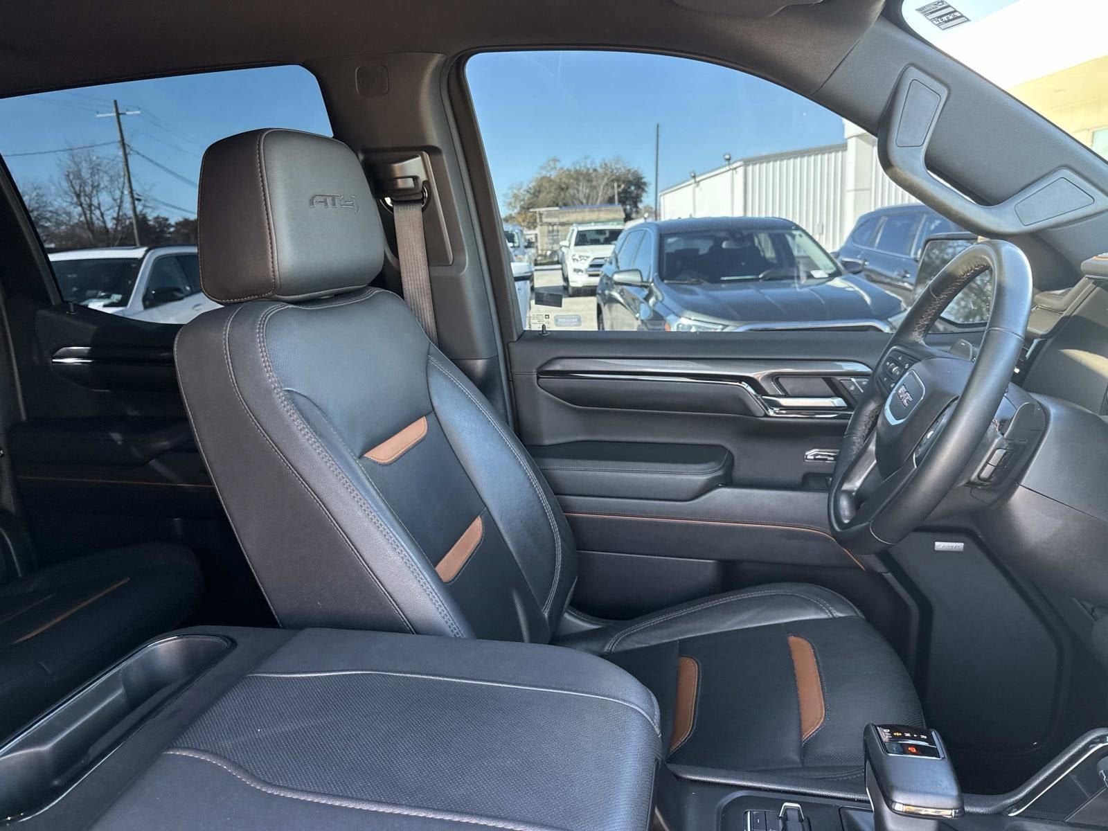 2024 GMC Sierra 1500 AT4