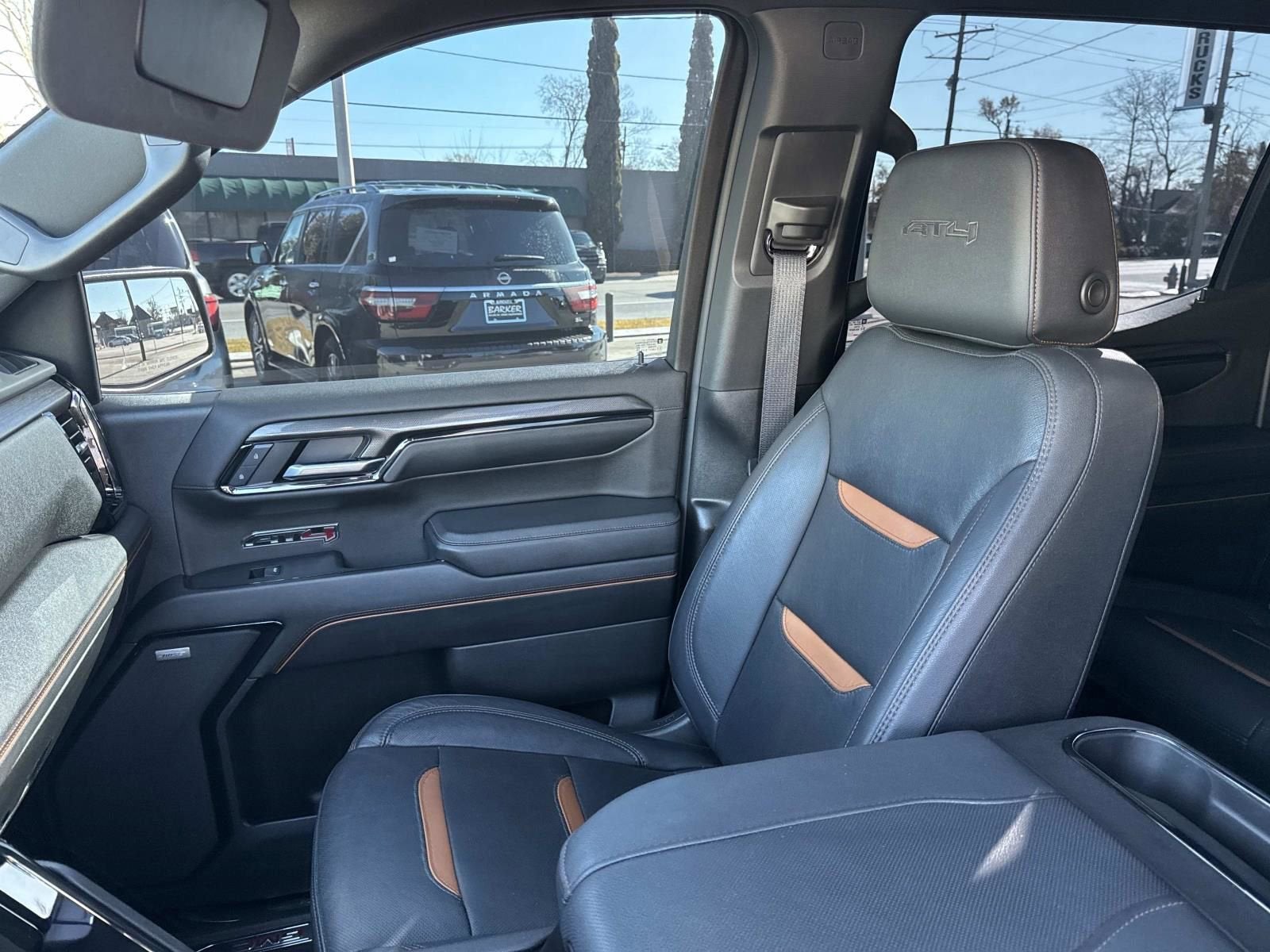 2024 GMC Sierra 1500 AT4