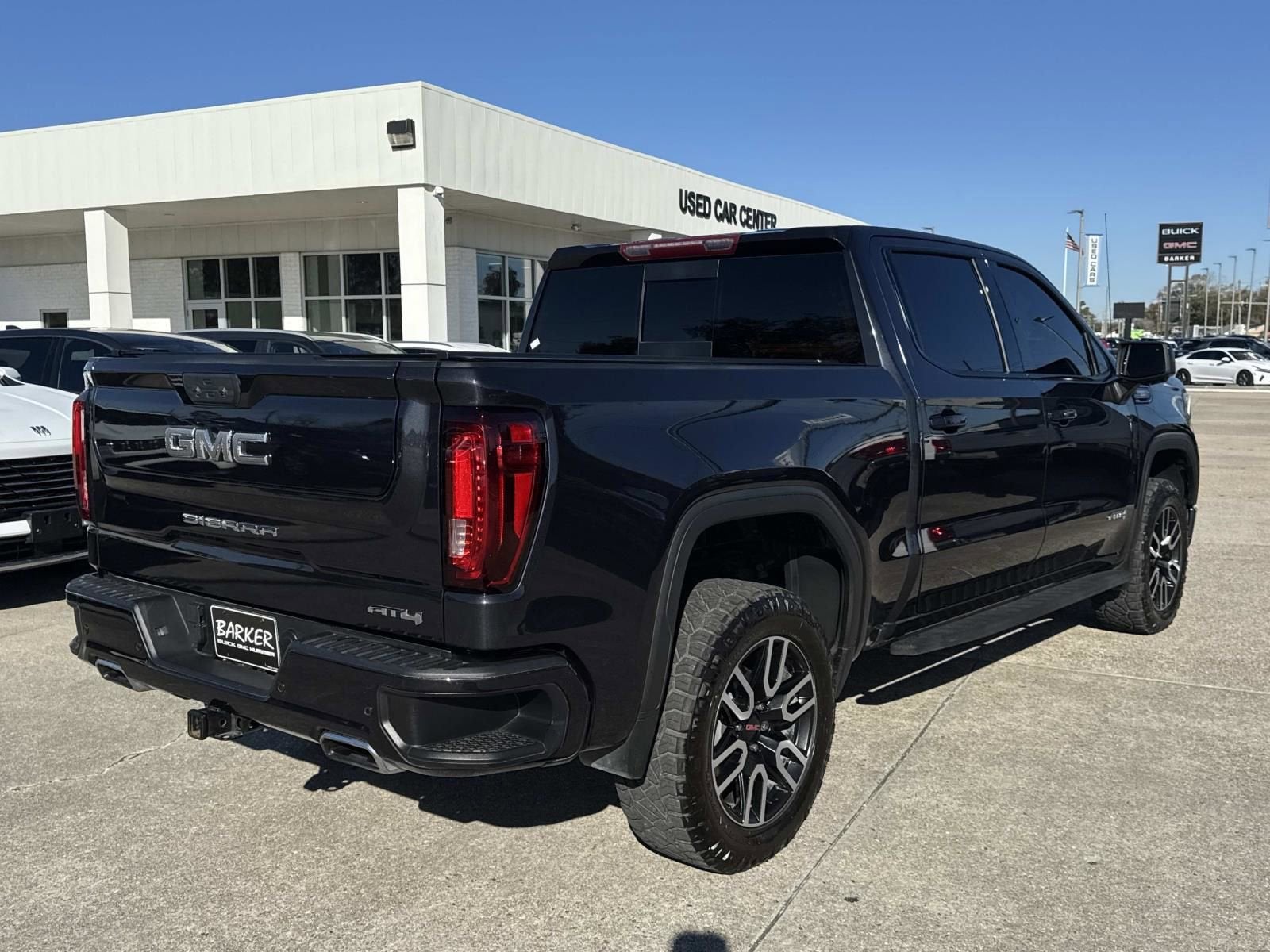 2024 GMC Sierra 1500 AT4
