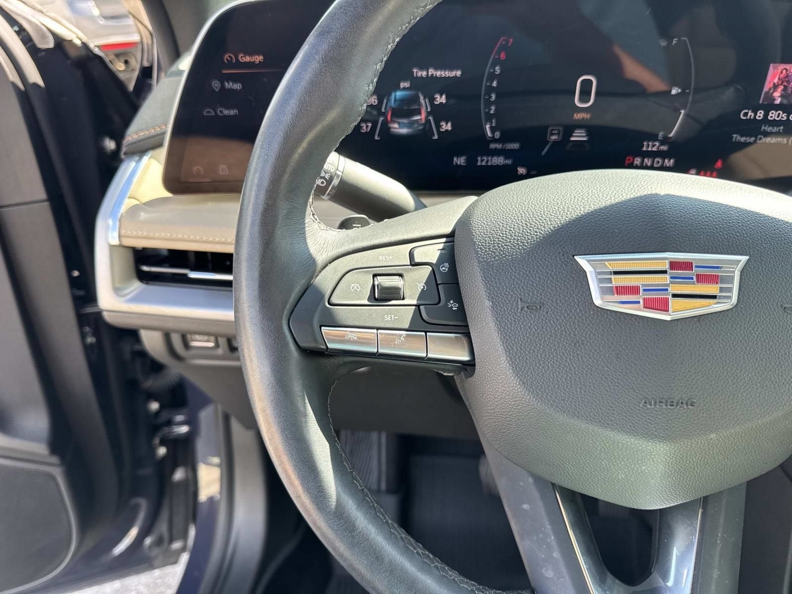 2024 Cadillac XT4 Premium Luxury