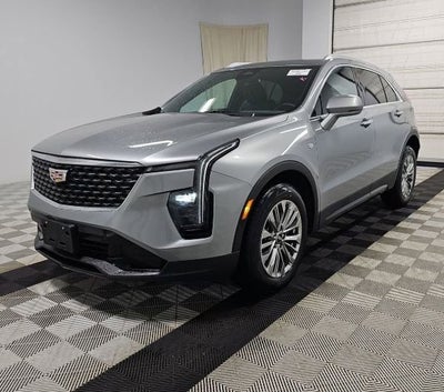 2024 Cadillac XT4 Premium Luxury