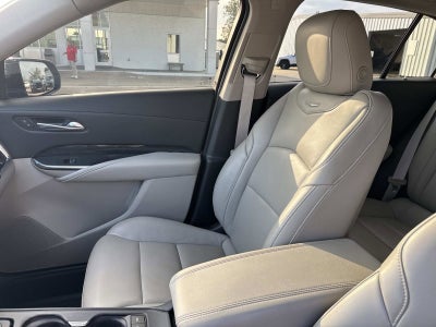 2022 Cadillac XT4 Premium Luxury