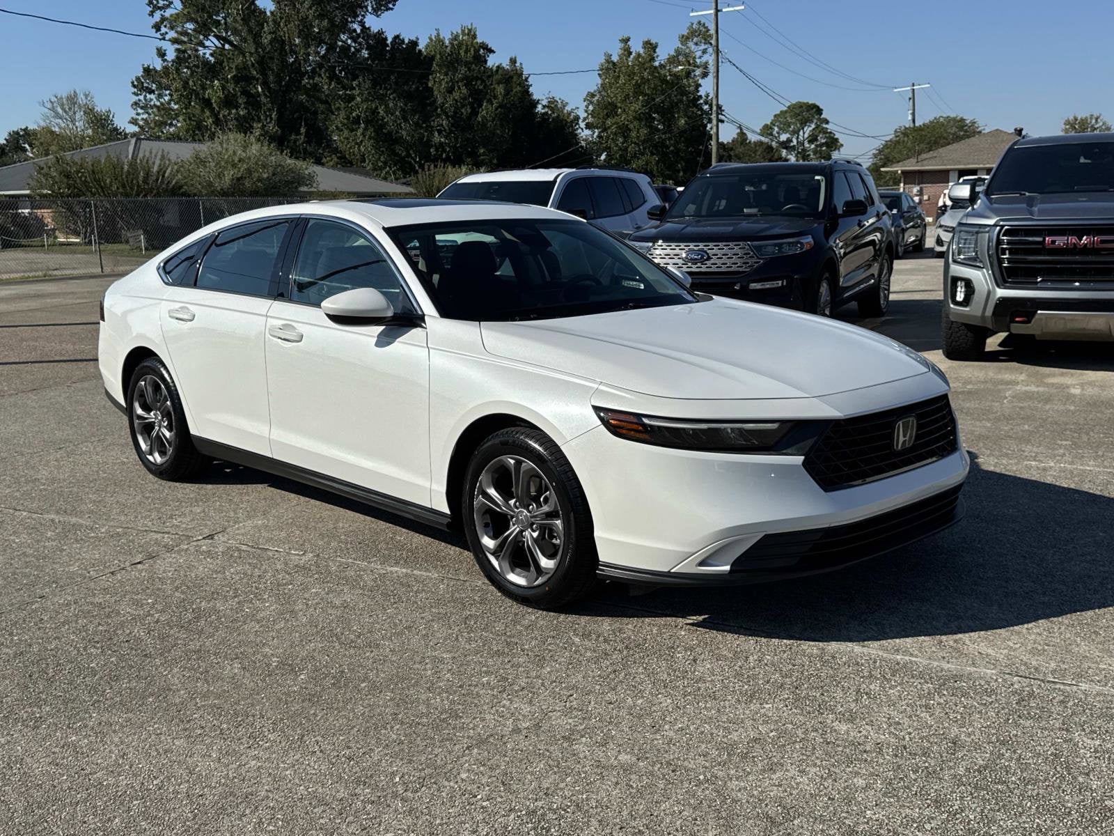 2023 Honda Accord EX