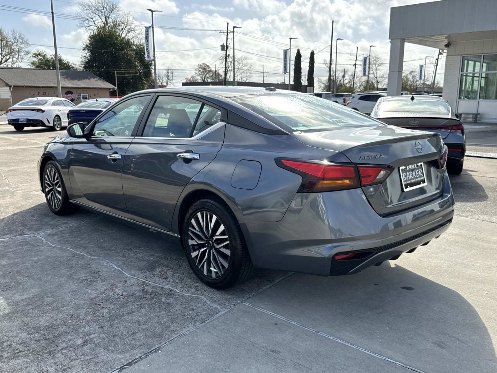 2024 Nissan Altima 2.5 SV