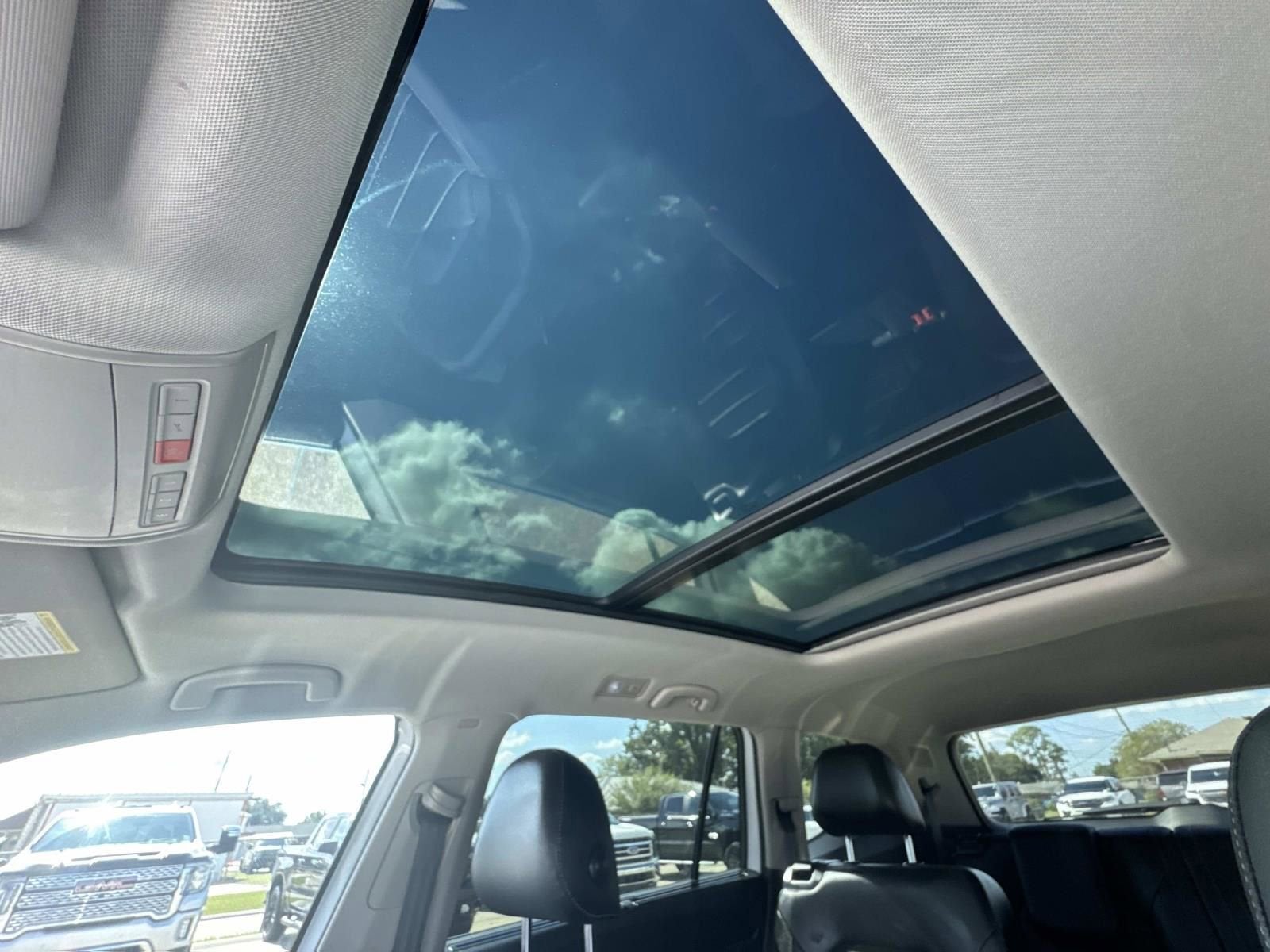 2019 Volkswagen Atlas 3.6L V6 SEL Premium