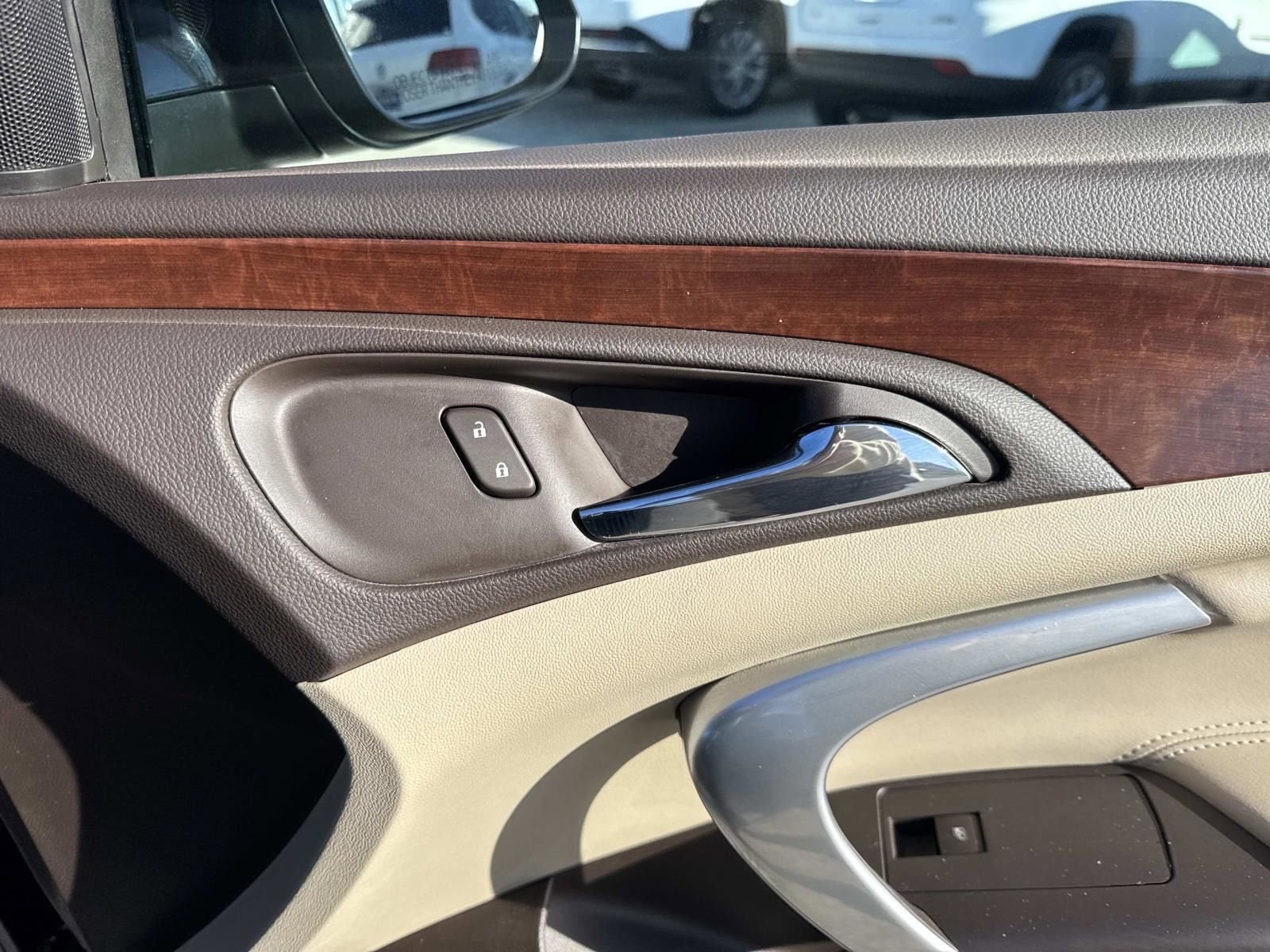 2016 Buick Regal 4dr Sdn Turbo FWD