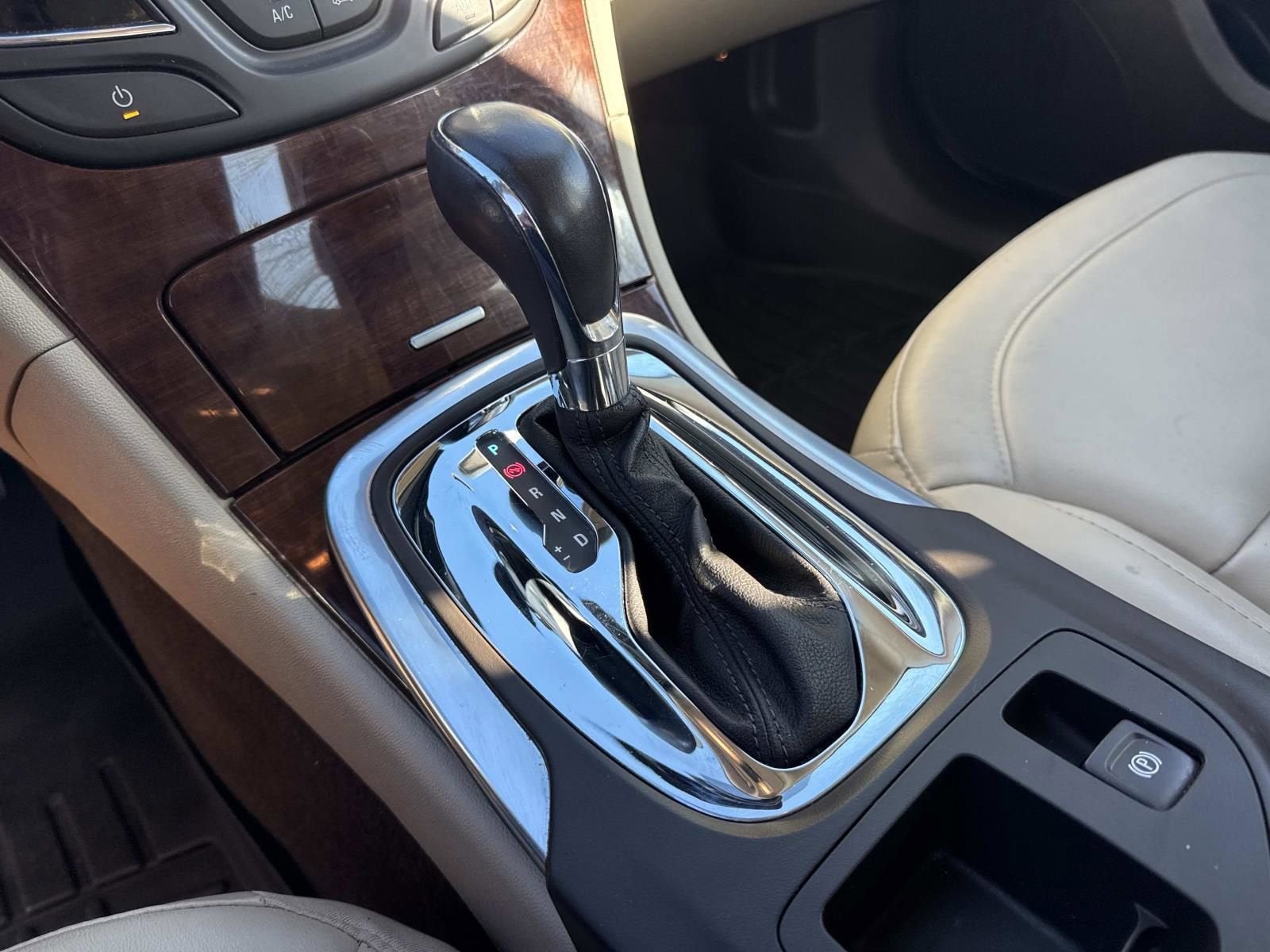 2016 Buick Regal 4dr Sdn Turbo FWD