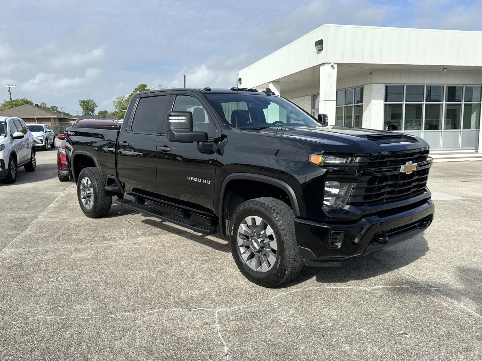 2024 Chevrolet Silverado 2500 HD Custom
