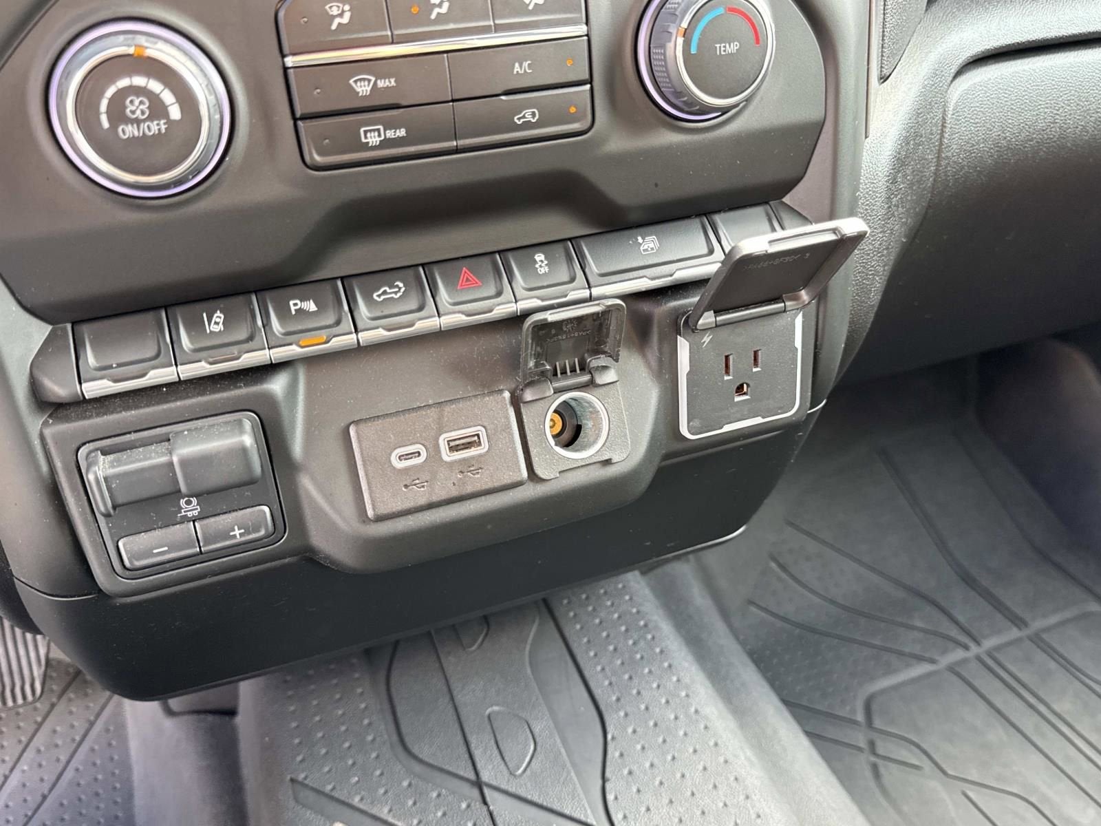 2024 Chevrolet Silverado 2500 HD Custom