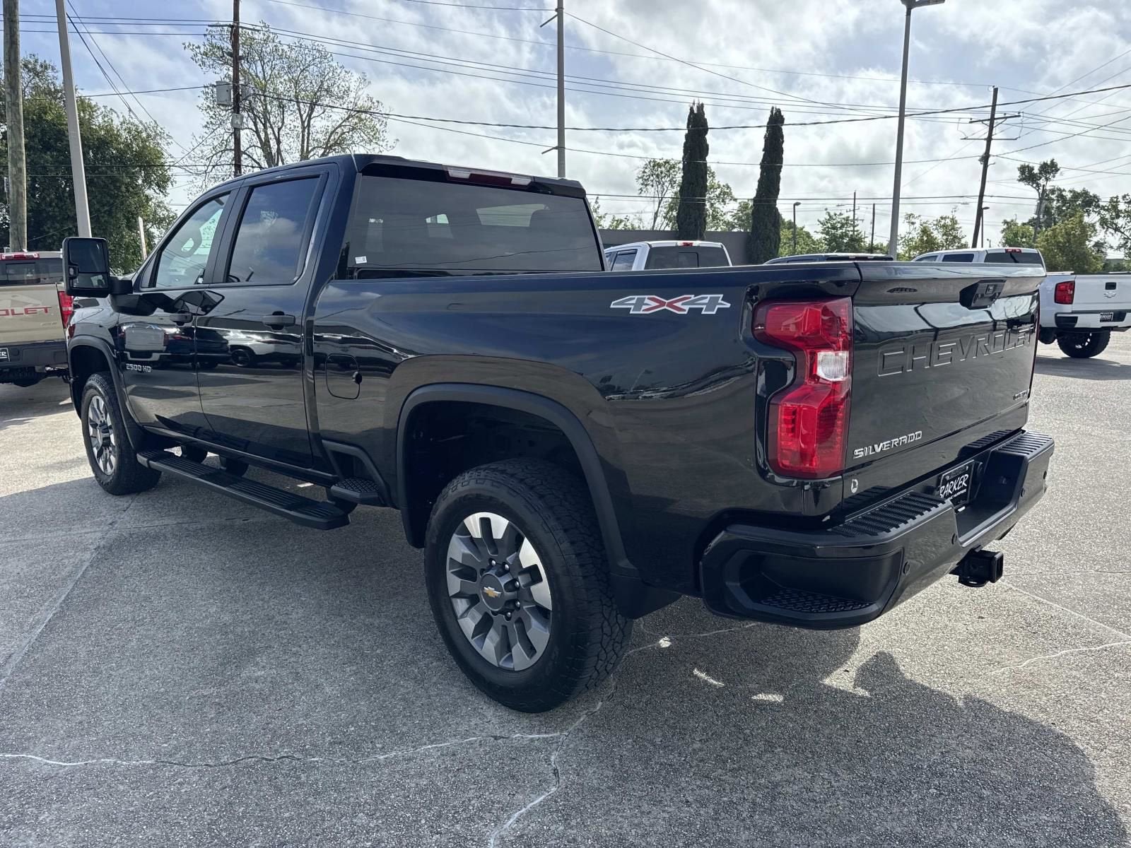 2024 Chevrolet Silverado 2500 HD Custom