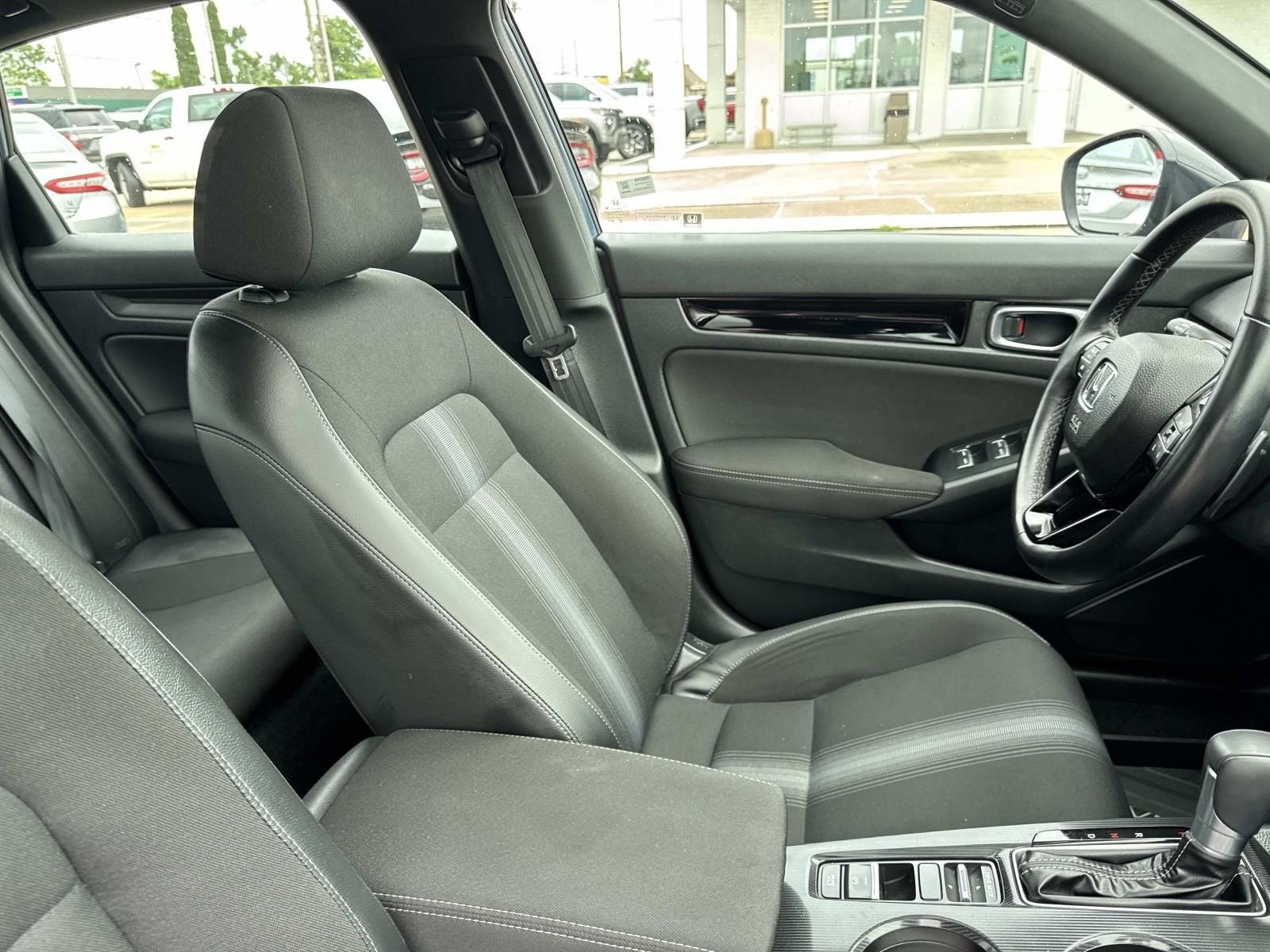 2025 Honda Civic Sport - Photo 11